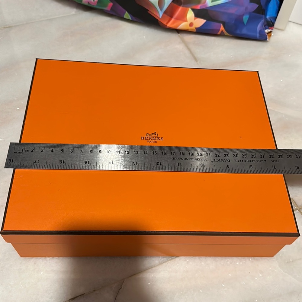 Hermes Boxe View 3